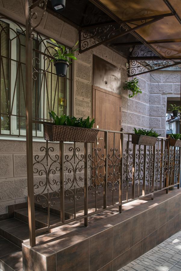 L.O.Y Family Hotel Dnyipropetrovszk Kültér fotó